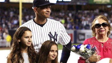 alex rodriguez and his daughters