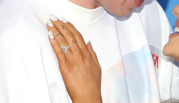 Pop star Ariana Grande announces engagement - GulfToday