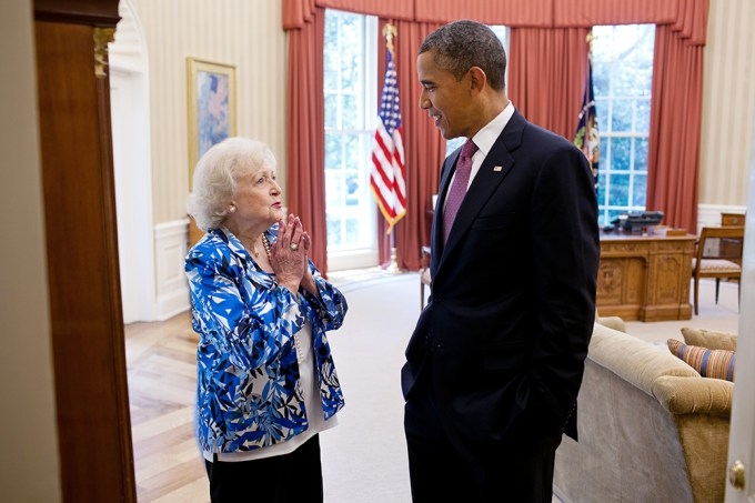 Betty in the White House (2012)