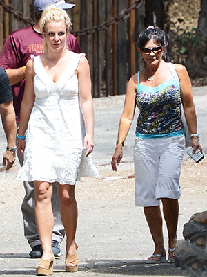 Britney and Lynne Spears