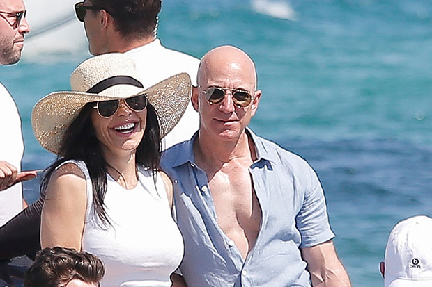 Jeff Bezos and Lauren Sanchez