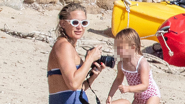Kate Hudson and family vacation together in Greece
