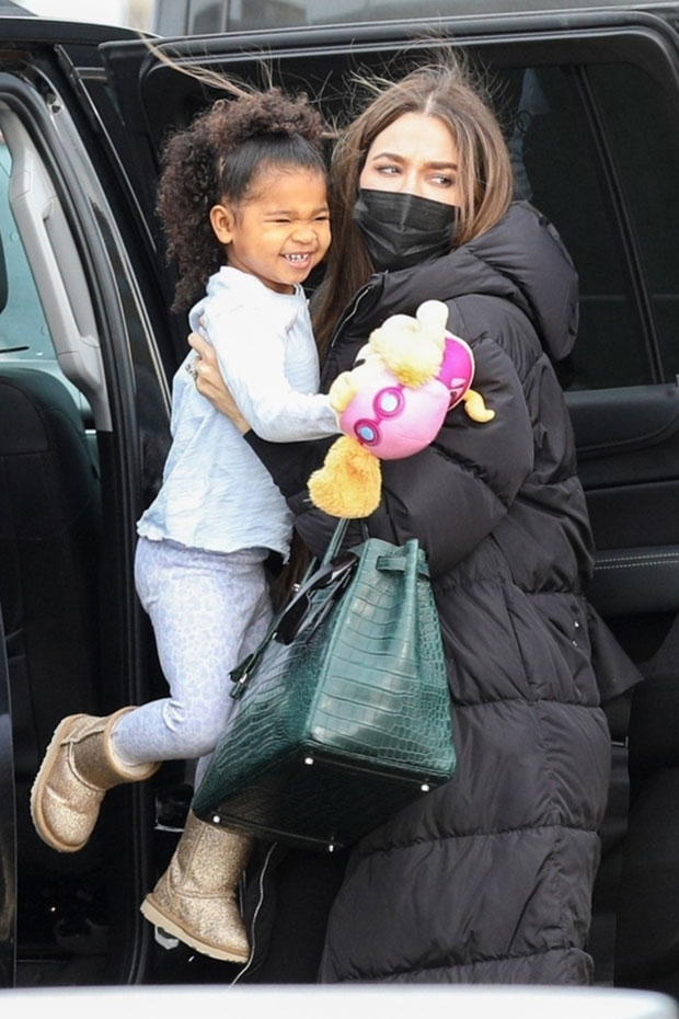 khloe kardashian and daughter true