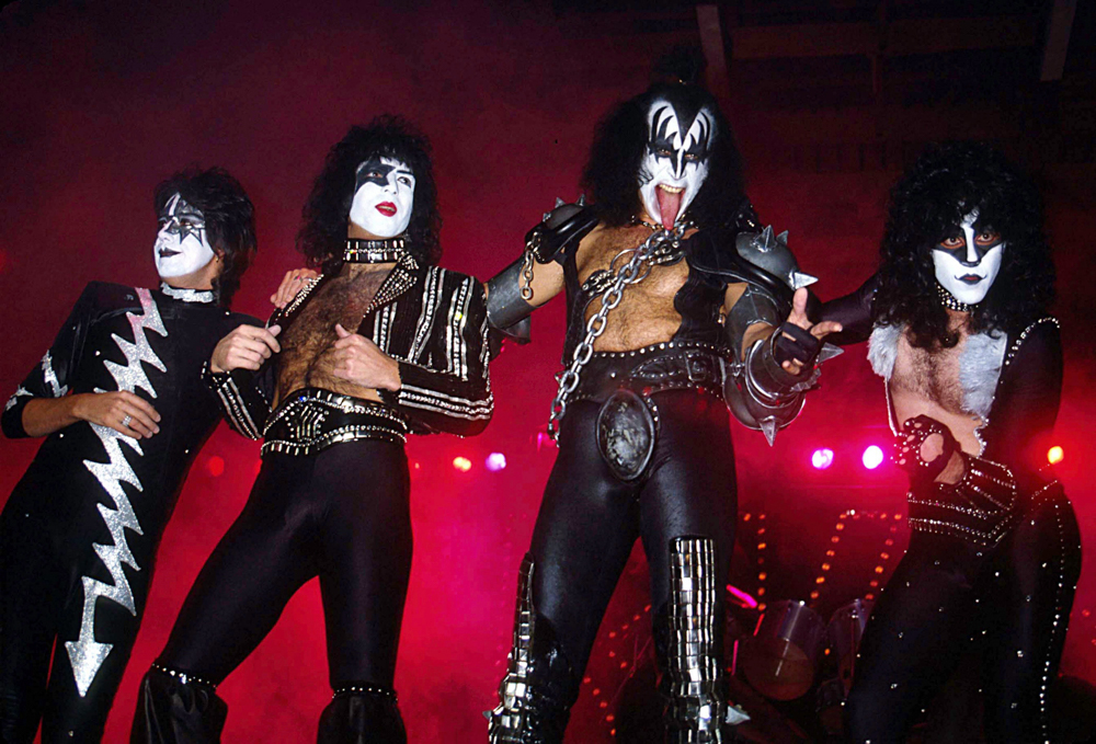 Kiss 1982