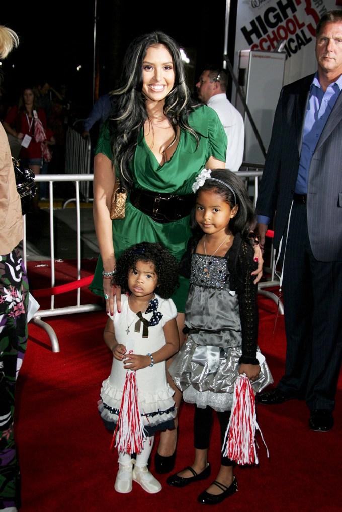 Vanessa Bryant and her daughters at the ‘High School Musical 3’ film premiere