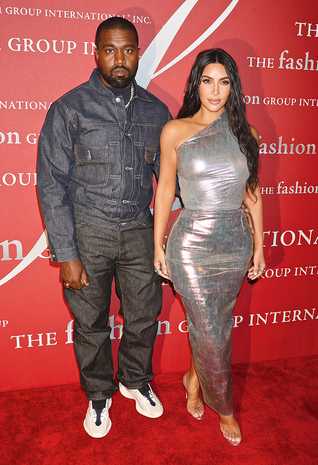 Kanye West Performed Kim Kardashian New Music From His ...