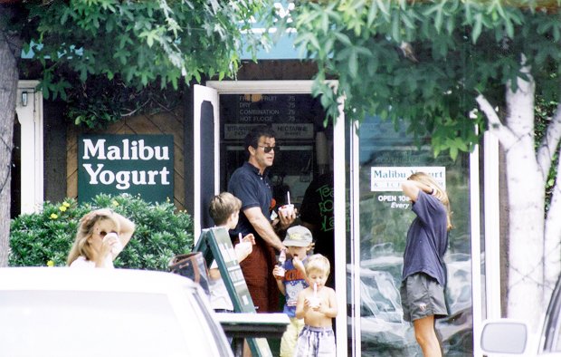 Mel Gibson with his children