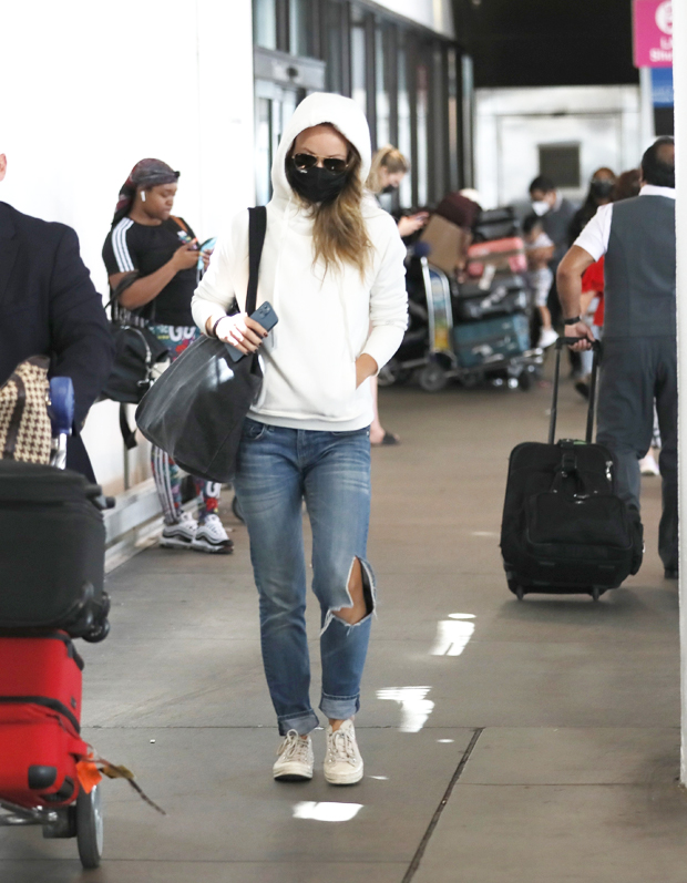 Olivia Wilde Returns To Los Angeles After Vacation With Harry Styles –  Hollywood Life