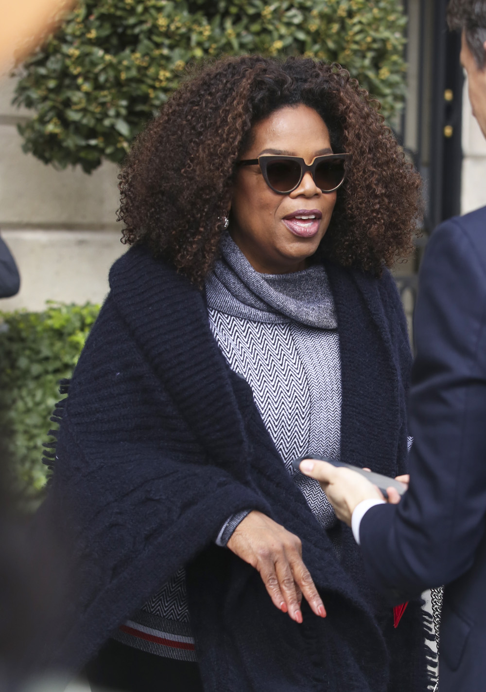 Oprah Winfrey Without Makeup: See Photos – Hollywood Life