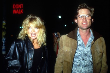 Goldie Hawn Ve Kurt Russell Dışarıda Ve Kaliforniya'da.  1982 Ralph Dominguez Koleksiyonu