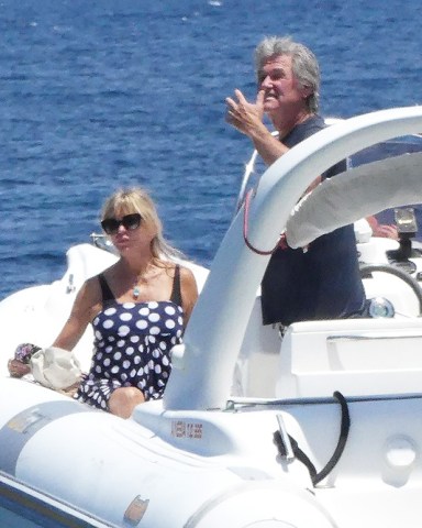 Skiathos Island, GREECE  - *EXCLUSIVE*  - Kurt Russell and Goldie Hawn are pictured soaking up the sun while on a boat ride in Greece.Pictured: Kurt Russell, Goldie HawnBACKGRID USA 22 JUNE 2023 BYLINE MUST READ: karabatsispavlos / BACKGRIDUSA: +1 310 798 9111 / usasales@backgrid.comUK: +44 208 344 2007 / uksales@backgrid.com*UK Clients - Pictures Containing ChildrenPlease Pixelate Face Prior To Publication*