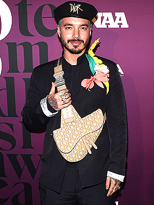 J balvin fanny online pack