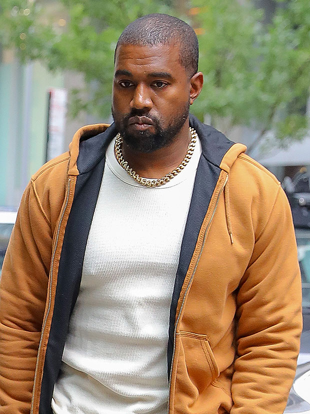 Kanye West Was Reportedly Emotional While Receiving Awards In Atlanta ...