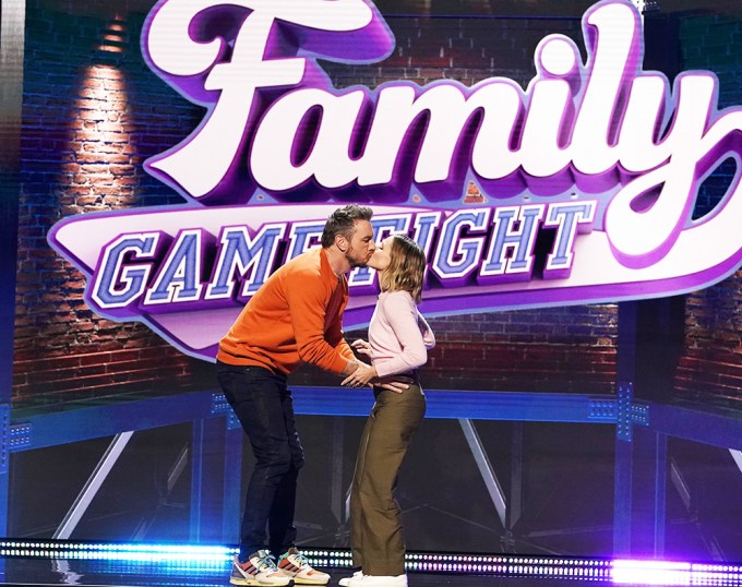 Kristen Bell and Dax Shepard Go Head-To-Head in Warner Bros. `Family Game Fight!`