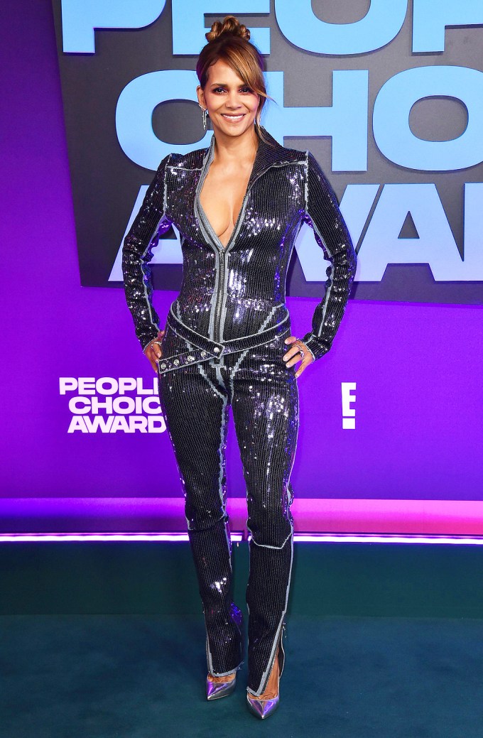 Halle Berry At The 2021 People’s Choice Awards