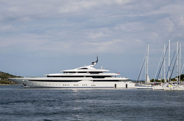 michael jordan yacht croatia