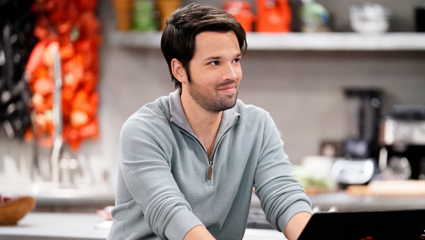 Icarly S Nathan Kress On Freddie Carly S Relationship Season 2 Hollywood Life