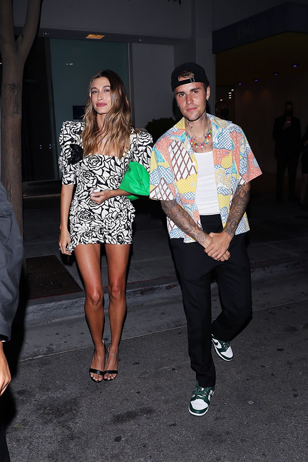 Hailey Baldwin s Floral Mini Dress On Date With Justin Bieber