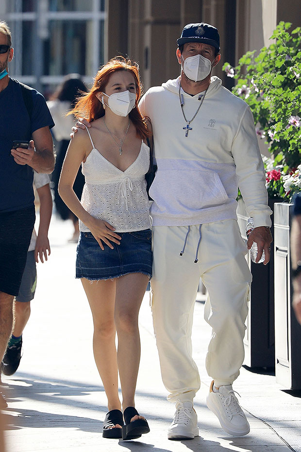 mark wahlberg and daughter ella rae