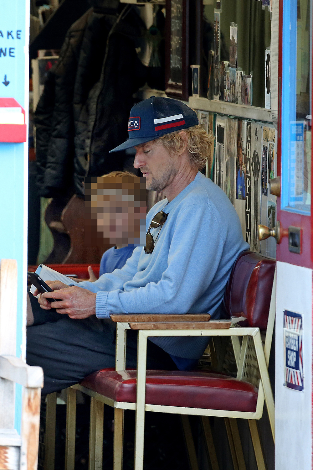 EXCLUSIVE: Owen Wilson takes sons for haircut in LA.