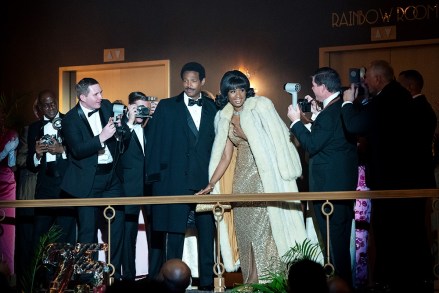 R_18896_RC(ctr) Marlon Wayans stars as Ted White and Jennifer Hudson as Aretha Franklin inRESPECT A Metro Goldwyn Mayer Pictures filmPhoto credit: Quantrell D. Colbert