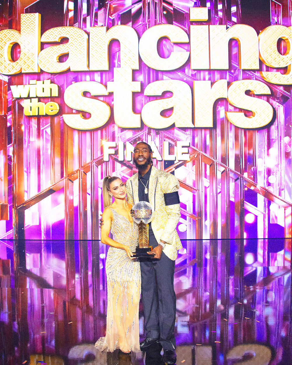 DANCING WITH THE STARS - "Finale" - This season's remaining four couples will dance and compete in their final two rounds of dances in the live season finale where one will win the coveted Mirrorball Trophy, MONDAY, NOV. 22 (8:00-10:00 p.m. EST), on ABC. (ABC/Eric McCandless)
DANIELLA KARAGACH, IMAN SHUMPERT