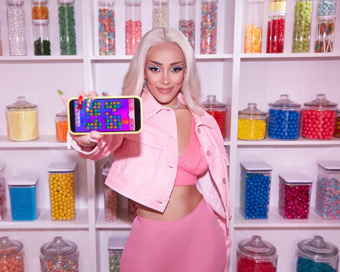 Doja Cat Competes In Candy Crush All Stars