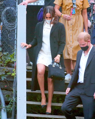 Prince Harry and Meghan Duchess of Sussex leaving The Global Citizen Festival in Central Park, New York, NY on September 25, 2021. Photo by Dylan Travis/ABACAPRESS.COM

Pictured: Prince Harry,Meghan Markle
Ref: SPL5260459 250921 NON-EXCLUSIVE
Picture by: AbacaPress / SplashNews.com

Splash News and Pictures
USA: +1 310-525-5808
London: +44 (0)20 8126 1009
Berlin: +49 175 3764 166
photodesk@splashnews.com

United Arab Emirates Rights, Australia Rights, Bahrain Rights, Canada Rights, Greece Rights, India Rights, Israel Rights, South Korea Rights, New Zealand Rights, Qatar Rights, Saudi Arabia Rights, Singapore Rights, Thailand Rights, Taiwan Rights, United Kingdom Rights, United States of America Rights