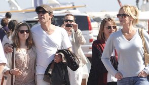 melanie griffith, antonio banderas, and stella