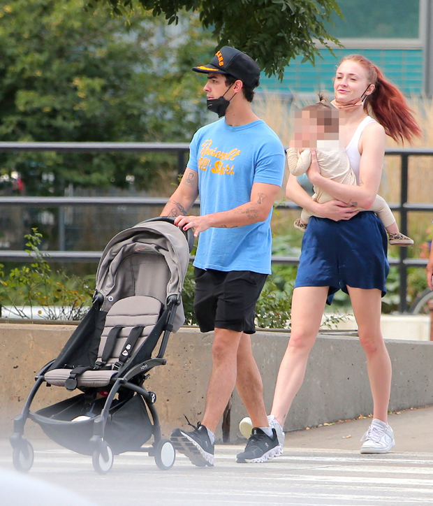 Joe Jonas and Sophie Turner are the picture of parental bliss during lunch  date with daughter Willa