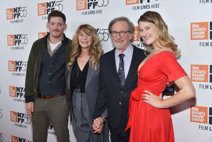 Steven Spielberg Gathers His Family At the ‘Spielberg’ Premiere in 2017