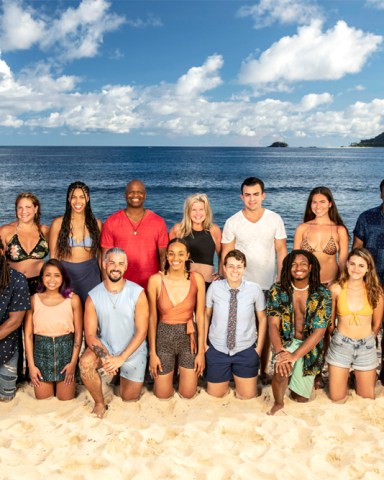 The cast competes on SURVIVOR, when the Emmy Award-winning series returns for its 41st season, with a special 2-hour premiere, Wednesday, Sept. 22 (8:00-10 PM, ET/PT) on the CBS Television Network. Photo: Robert Voets/CBS Entertainment  2021 CBS Broadcasting, Inc. All Rights Reserved.