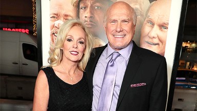 Fans worried Terry Bradshaw 'seriously mad' after pre-game skit