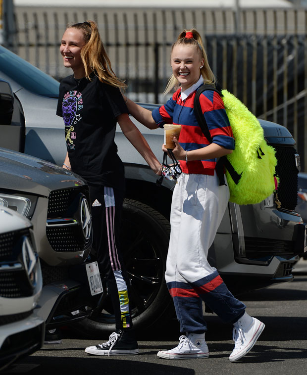 JoJo Siwa Kisses GF Kylie Prew As She Heads Into 'DWTS' Practice –  Hollywood Life