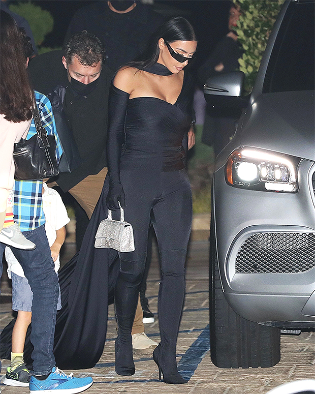 Dense period telex Kim Kardashian Rocks Skintight Black Jumpsuit With Long Cape: Pics –  Hollywood Life