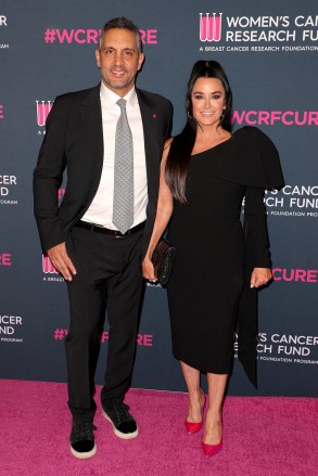 Kyle Richards and Mauricio Umansky The Women's Cancer Research Fund Hosts an Unforgettable Evening, Arrivals, Beverly Wilshire Hotel, Los Angeles, USA - February 27, 2020