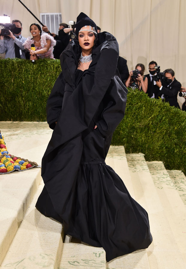 Rihanna Met Gala Wears Massive Black Dress & Arrives Fashionably Late