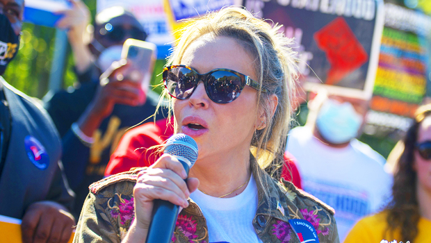 Alyssa Milano Arrested Outside The White House While Protesting For Voting Rights