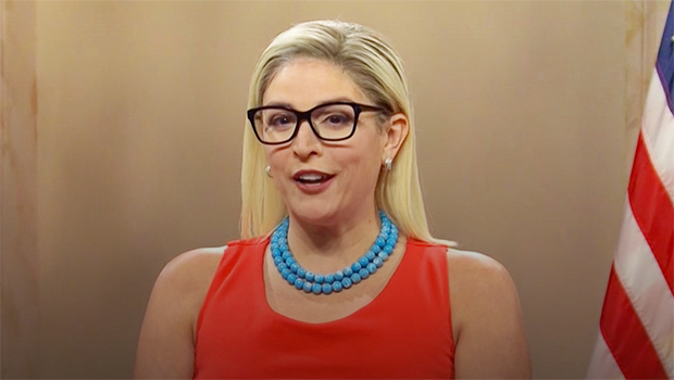 Cecily Strong’s Kyrsten Sinema Gets Skewered For Killing Democratic Agenda On ‘SNL’ Opening thumbnail