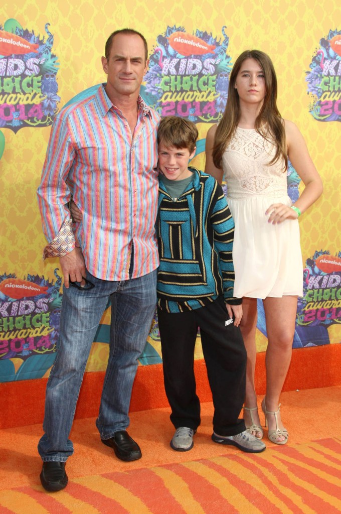 Christopher Meloni & His Kids Dante & Sophia Attend Nickelodeon’s 27th Annual Kids Choice Awards