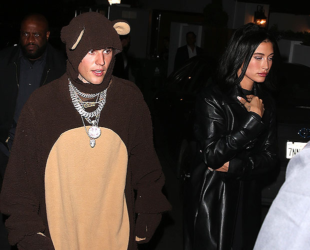 Justin Bieber Hailey Baldwin Jungle Book Costumes For Halloween