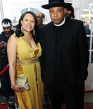 Inductee Joey "Rev Run" Simmons (R), of Run-DMC, and his wife Justine arrive for the Rock and Roll Hall of Fame Induction Ceremony at the Public Hall in Cleveland, Ohio on April 4, 2009Rock and Roll Hall of Fame Induction Ceremony, Cleveland, Ohio - 04 Apr 2009