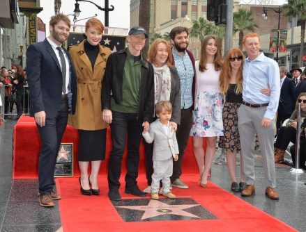 LOS ANGELES, CA - DECEMBER 10, 2015: Director Ron Howard & wife Cheryl, daughter Bryce Dallas Howard & family at Ron Howard's Hollywood Walk of Fame star ceremony; Shutterstock ID 392883982; purchase_order: Photo; job: Farrah