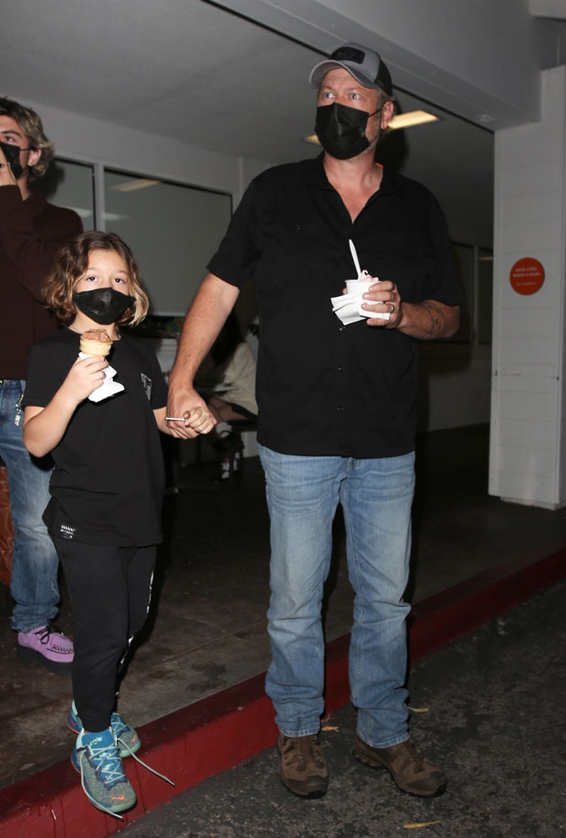 Blake Shelton, Apollo Rossdale