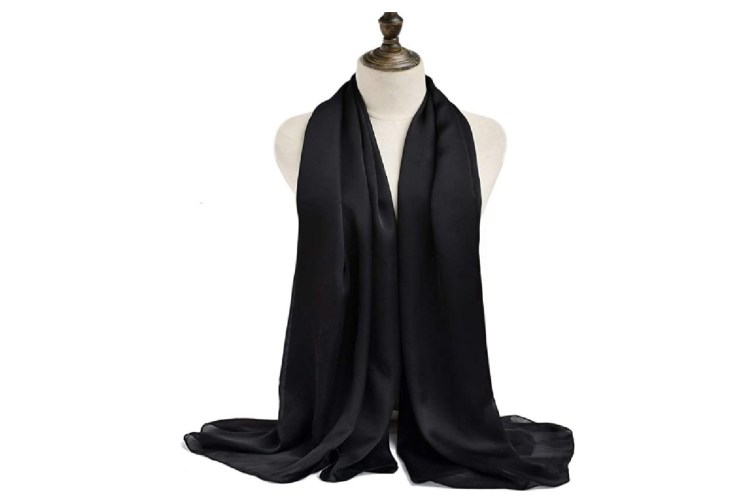 women silk scarf review