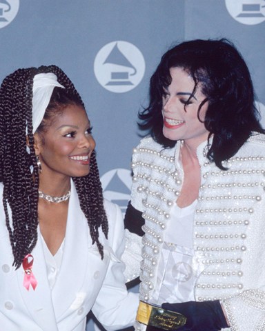 Michael Jackson and his sister Janet Jackson 35th Grammy Awards in Los Angeles, America - Feb 1993