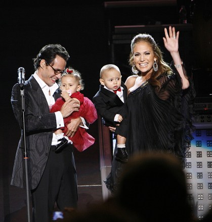 February 14 2009, New York City....Marc Anthony, Jennifer Lopez and their kids Max and Emme appeared together on stage during Anthonys Valentines Day show at Madison Square Garden on Februaryin New York City..... Newscom/(Mega Agency TagID: acephotos119223.jpg) [Photo via Mega Agency]