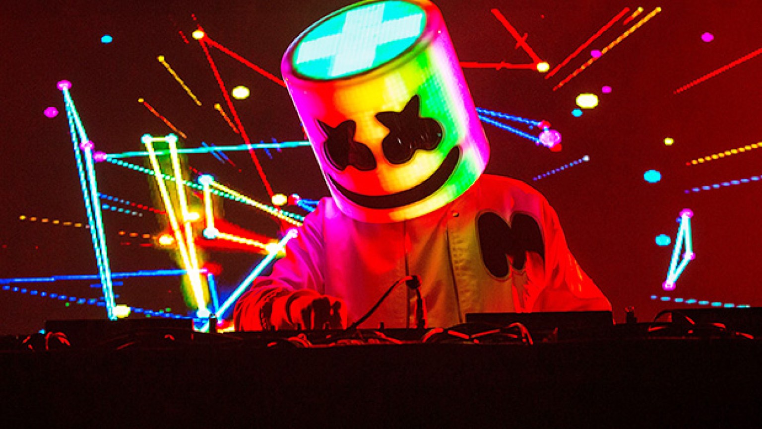 Who Is Marshmello? Everything To Know About The DJ/Producer Hollywood(00)