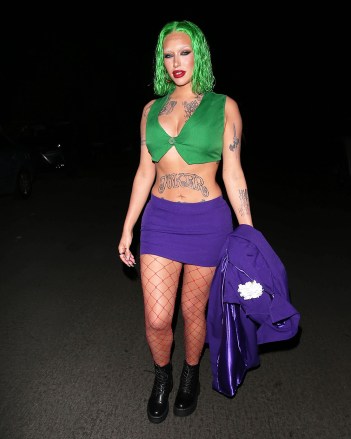 Los Angeles, CA - Kylie Jenner's BFF, Anastasia 'Stassie' Karanikolaou, dresses as a Tattooed Joker as she is seen at Kendall Jenner's Private Rooftop Birthday Party in West Hollywood.  Pictured: Anastasia 'Stassie" Karanikolaou BACKGRID USA 1 NOVEMBER 2021 USA: +1 310 798 9111 / usasales@backgrid.com UK: +44 208 344 2007 / uksales@backgrid.com *UK Clients - Pictures Containing Children Please Pixelate Face Prior To Publication*