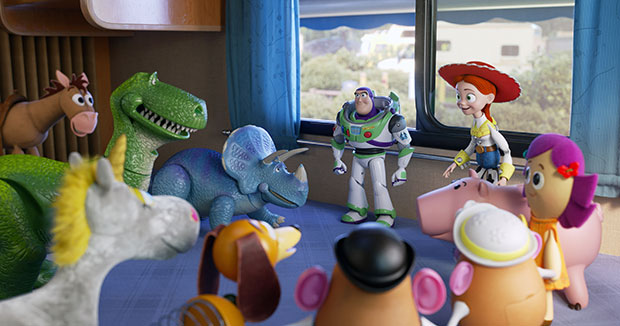 620px x 326px - Toy Story 5: The Cast, Release Date, & Everything We Know â€“ Hollywood Life